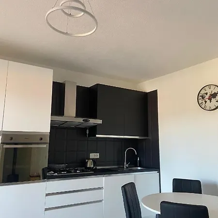 Апартаменты Medrano Modern