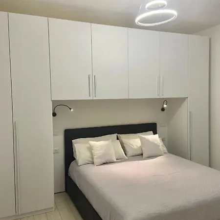 Апартаменты Medrano Modern *